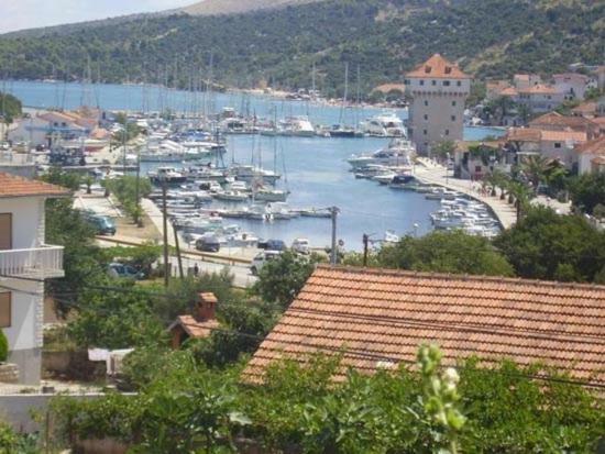 Apartments Iva I Marko Marina Exterior photo